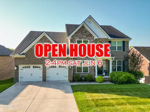 1027 Prince George Parish Dr, Knoxville, TN 37934
