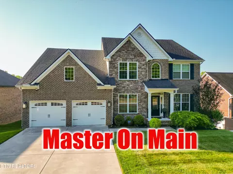 1027 Prince George Parish Dr, Knoxville, TN 37934