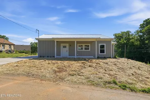 104 Huskey Cir, Seymour, TN 37865