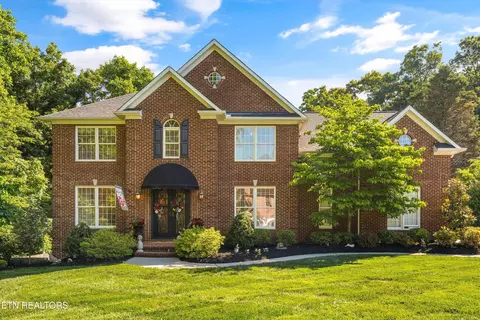 864 Oconnell, Knoxville, TN 37934