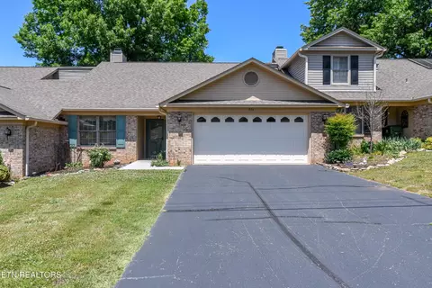 924 Jamestown Way, Maryville, TN 37803