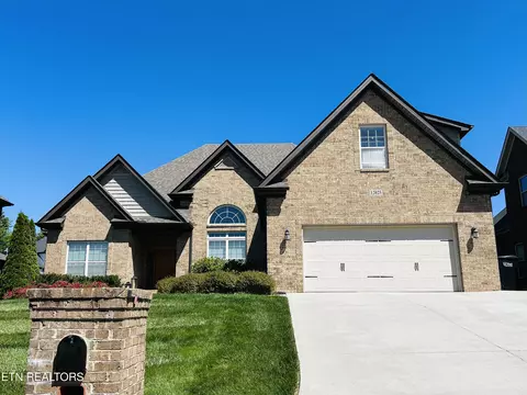 12025 Poplar Meadow Ln, Knoxville, TN 37932