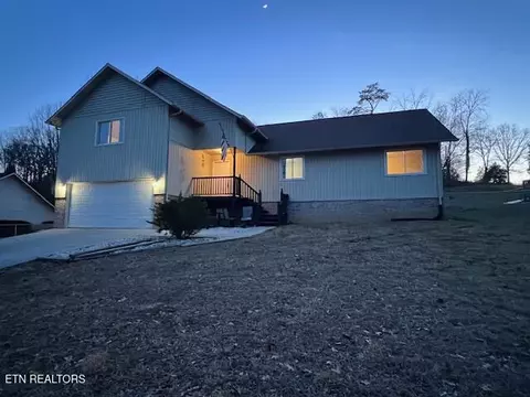 124 Mohawk Tr, La Follette, TN 37766