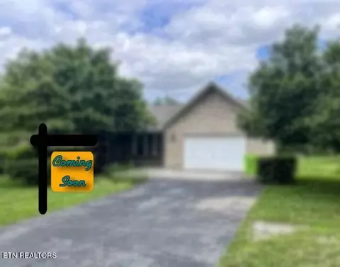 130 Chestnut Ct, Crossville, TN 38555