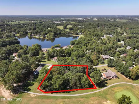 20 Ironwood Cir, Crossville, TN 38571