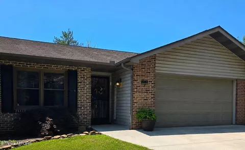 217 Villa Dr, Seymour, TN 37865