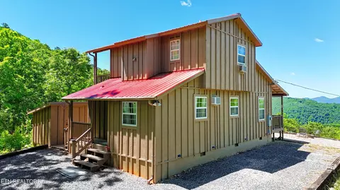 264 Curry Way, Del Rio, TN 37727