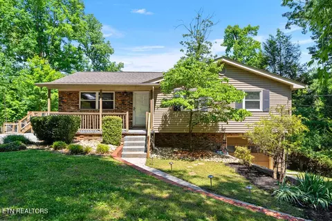 720 Aeronca Rd, Knoxville, TN 37919
