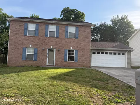 5609 Still Meadow Ln, Knoxville, TN 37918