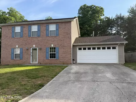 5609 Still Meadow Ln, Knoxville, TN 37918