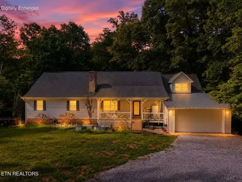 4422 Beaus Bend Rd, Louisville, TN 37777