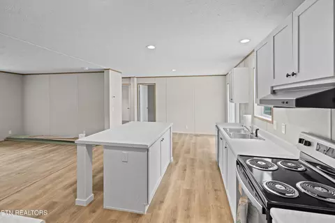 Kitchen - 134 Double Cave Rd, Rutledge, TN 37861 photo 1 of 3
