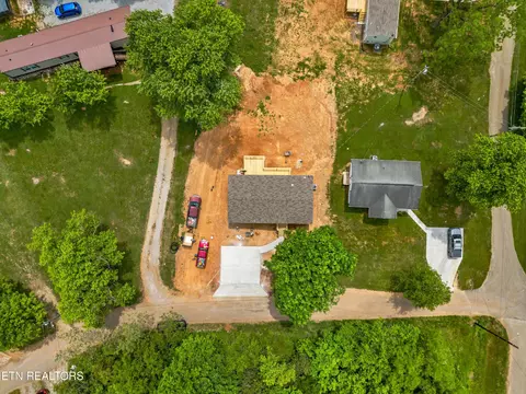 View/Area - 134 Double Cave Rd, Rutledge, TN 37861 photo 3 of 5