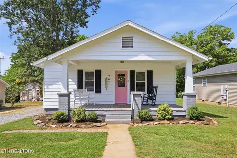 707 S Everett High Rd, Maryville, TN 37804