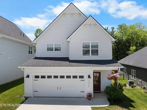 1618 Spring Berry Ln, Knoxville, TN 37924