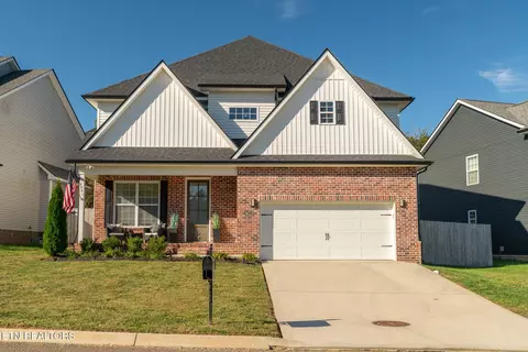 4941 Creek Bank Dr, Knoxville, TN 37920