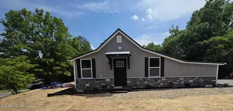 215 Longfield Rd, Rocky Top, TN 37769