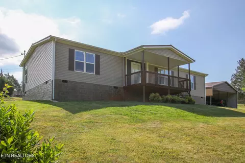 7512 Thompson School Rd, Corryton, TN 37721
