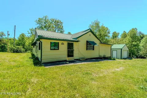 407 Ramsey Rd, Winfield, TN 37892