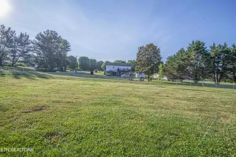 Exterior - 103 Scenic View Dr, Corryton, TN 37721 photo 7 of 11