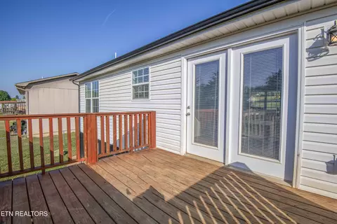 Exterior - 103 Scenic View Dr, Corryton, TN 37721 photo 9 of 11