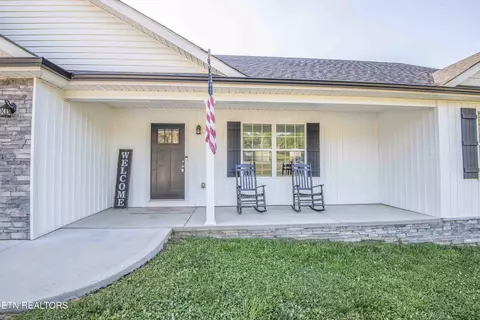 Exterior - 103 Scenic View Dr, Corryton, TN 37721 photo 4 of 11