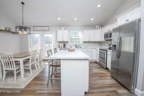 Kitchen - 103 Scenic View Dr, Corryton, TN 37721 photo 1 of 4