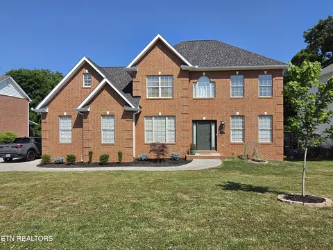 4920 Ivy Rose Dr, Knoxville, TN 37918