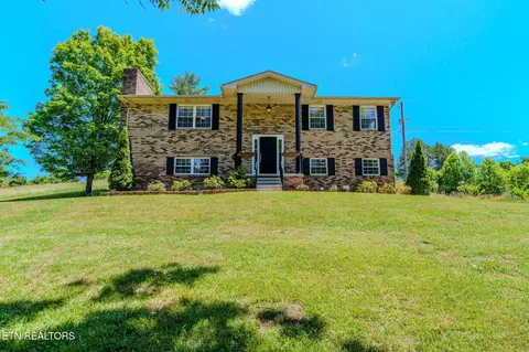 8544 Pedigo Rd, Powell, TN 37849