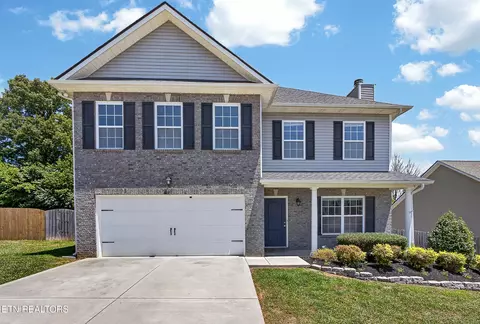 2748 Southwinds Cir, Sevierville, TN 37876