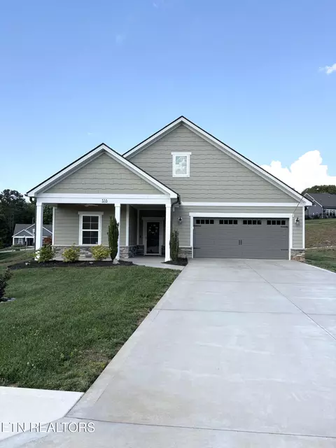 378 Cedar Branch Tr, Lenoir City, TN 37772