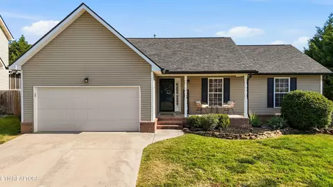 5707 Copperleaf Dr, Knoxville, TN 37931