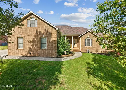 8131 Leclay Dr, Knoxville, TN 37938