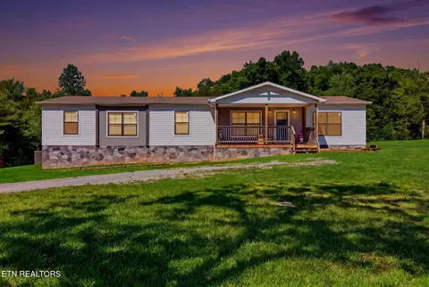 2121 Bales Rd, Knoxville, TN 37914