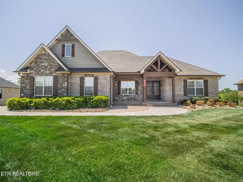 3359 Old Plantation Way, Maryville, TN 37804