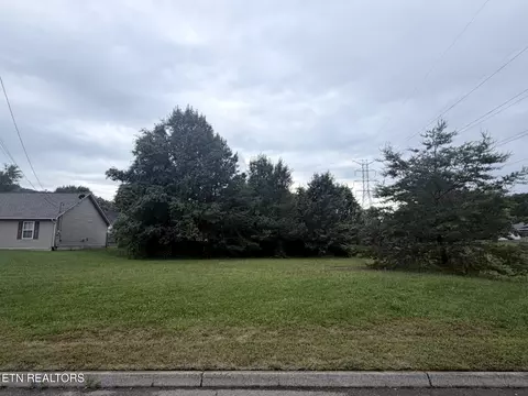 6459 Orchard Creek Ln, Knoxville, TN 37918