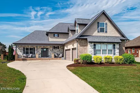 114 Pheasant Walk Dr, Maryville, TN 37804