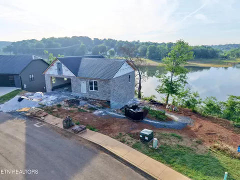 171 Lakeshore Bay Dr, Jefferson City, TN 37760