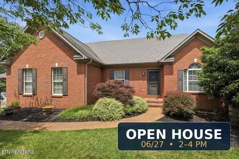 2100 Madison Grove Ln, Knoxville, TN 37922