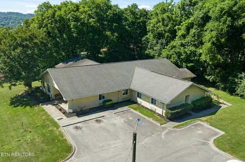 825 Donna St, Morristown, TN 37814