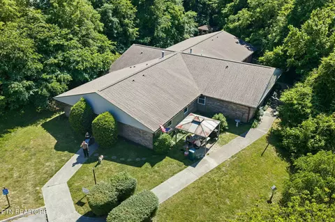 1903 Piney Grove Church Rd, Knoxville, TN 37909