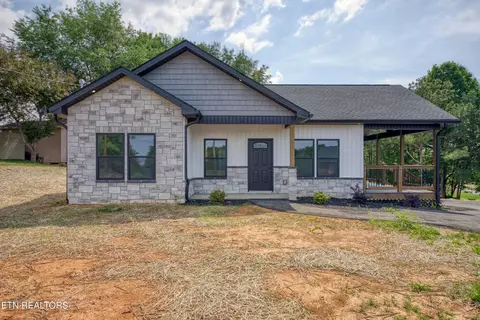 447 Cherokee Hills Rd, Seymour, TN 37865