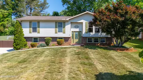 108 Vanderview Dr, Seymour, TN 37865