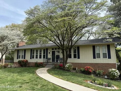 616 Sunnydale Rd, Knoxville, TN 37923