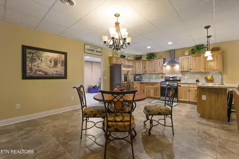 Kitchen - 354 Shields Crossing Dr, Bean Station, TN 37708 photo 5 of 7