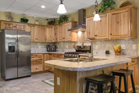 Kitchen - 354 Shields Crossing Dr, Bean Station, TN 37708 photo 7 of 7