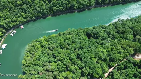 Lakemont Lane, Caryville, TN 37714