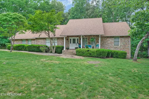 30 Laurel Cir, Crossville, TN 38555