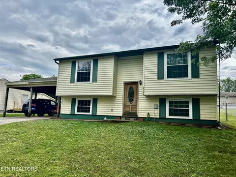 2022 Lansdowne Ln, Maryville, TN 37804