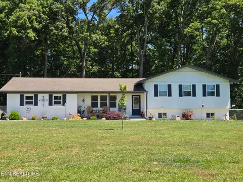 8919 Pleasant Hill Rd, Knoxville, TN 37924
